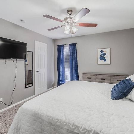 Cozy 2 Bedroom Apt 9Ml From Downtown Ft Worth Fort Worth Exteriör bild